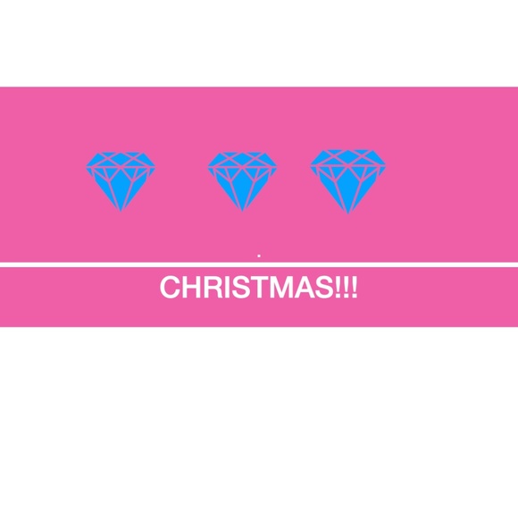 clothing and home goods for the Holidays!! - Picture 1 of 1